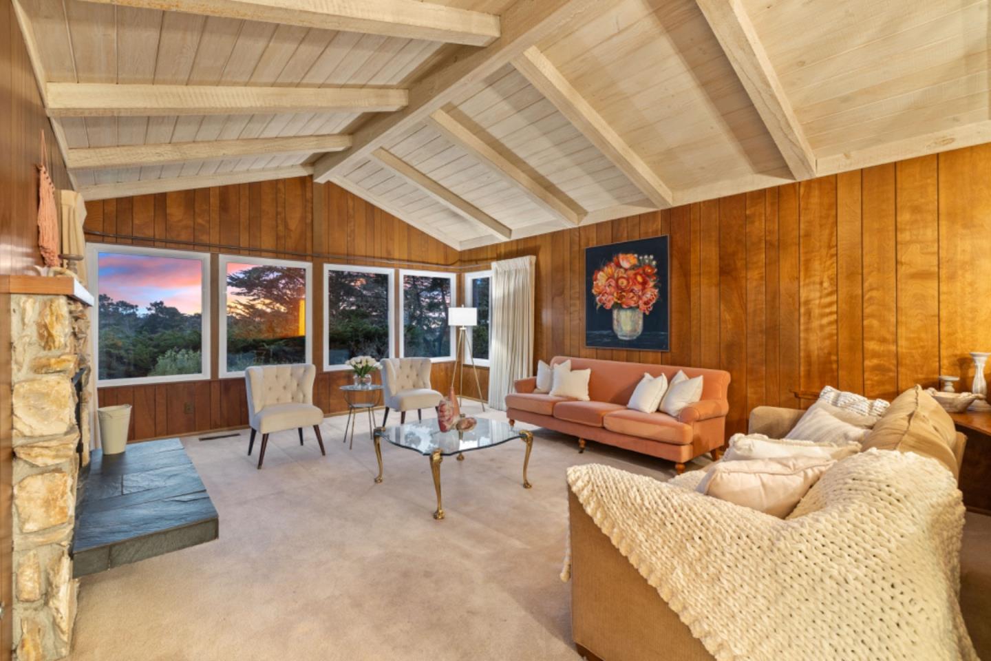 Detail Gallery Image 11 of 36 For 3076 Strawberry Hill Rd, Pebble Beach,  CA 93953 - 3 Beds | 3 Baths