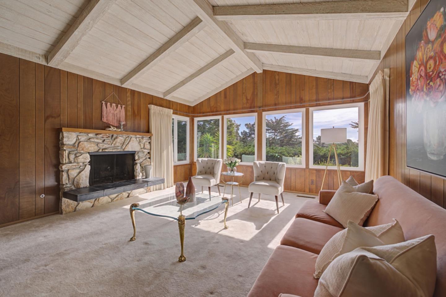 Detail Gallery Image 12 of 36 For 3076 Strawberry Hill Rd, Pebble Beach,  CA 93953 - 3 Beds | 3 Baths