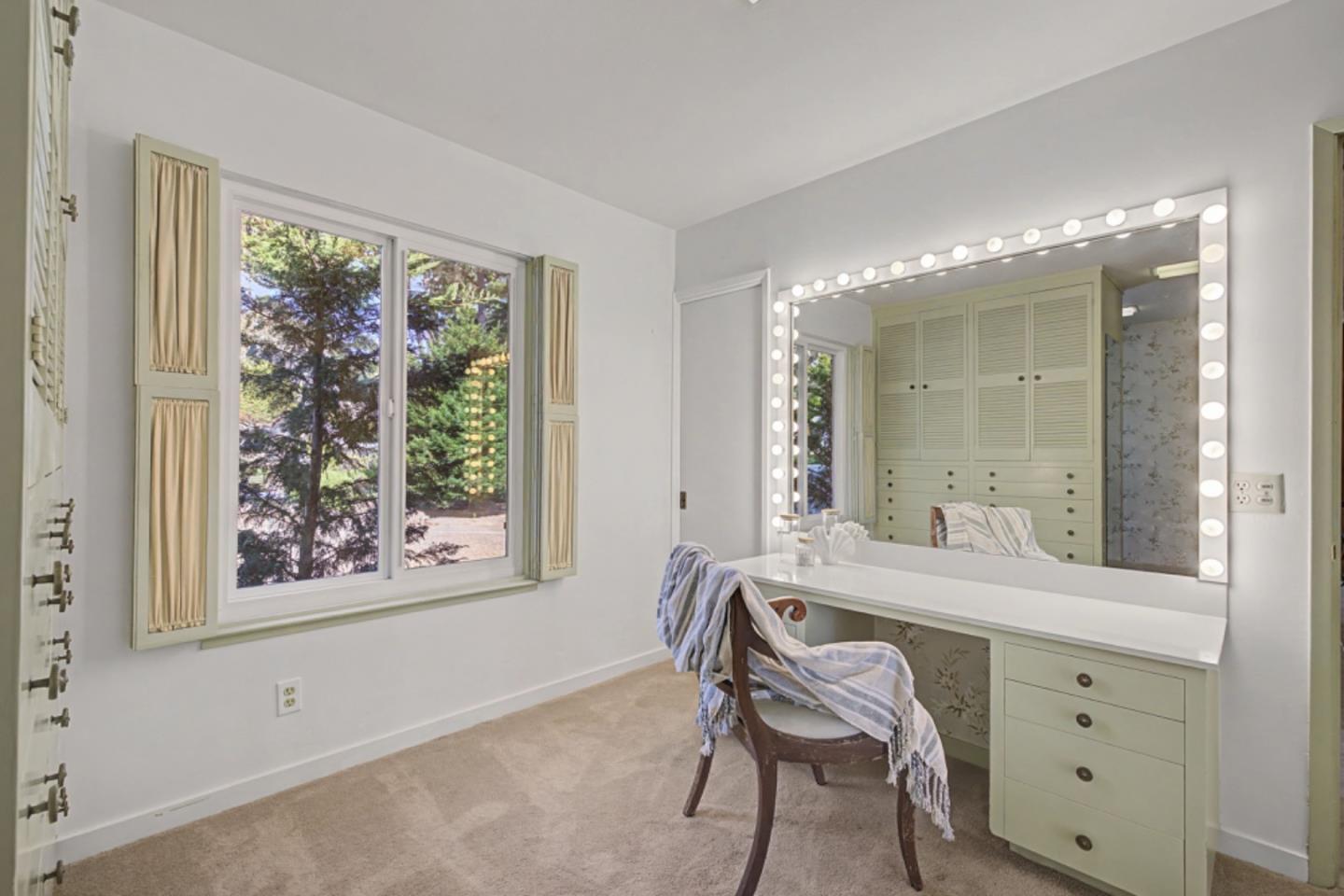 Detail Gallery Image 18 of 36 For 3076 Strawberry Hill Rd, Pebble Beach,  CA 93953 - 3 Beds | 3 Baths