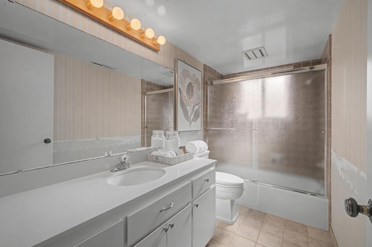 Detail Gallery Image 23 of 36 For 3076 Strawberry Hill Rd, Pebble Beach,  CA 93953 - 3 Beds | 3 Baths