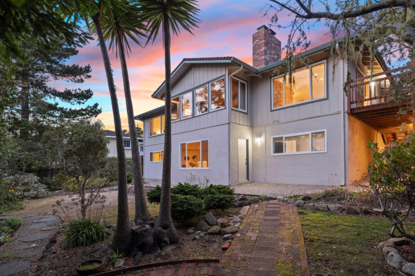 Detail Gallery Image 3 of 36 For 3076 Strawberry Hill Rd, Pebble Beach,  CA 93953 - 3 Beds | 3 Baths