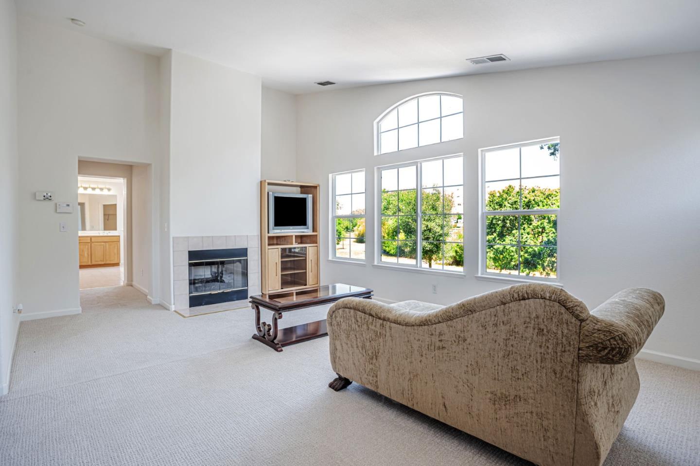 Detail Gallery Image 24 of 61 For 2856 Rebecca Dr, Fairfield,  CA 94533 - 4 Beds | 4 Baths