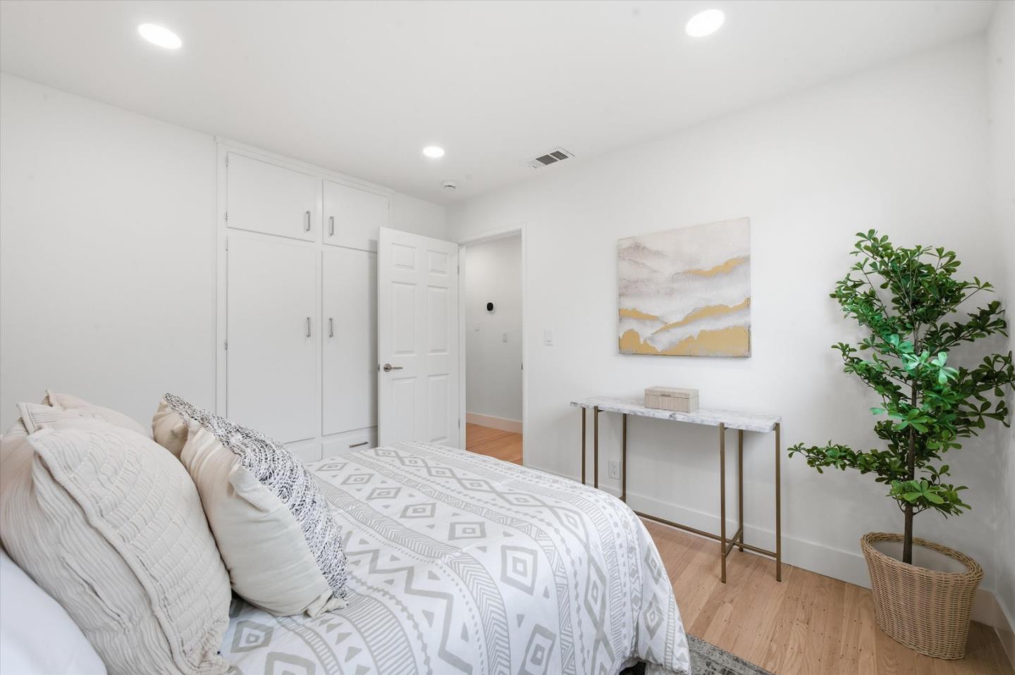 Detail Gallery Image 15 of 27 For 4560 Piper St, Fremont,  CA 94538 - 3 Beds | 2 Baths