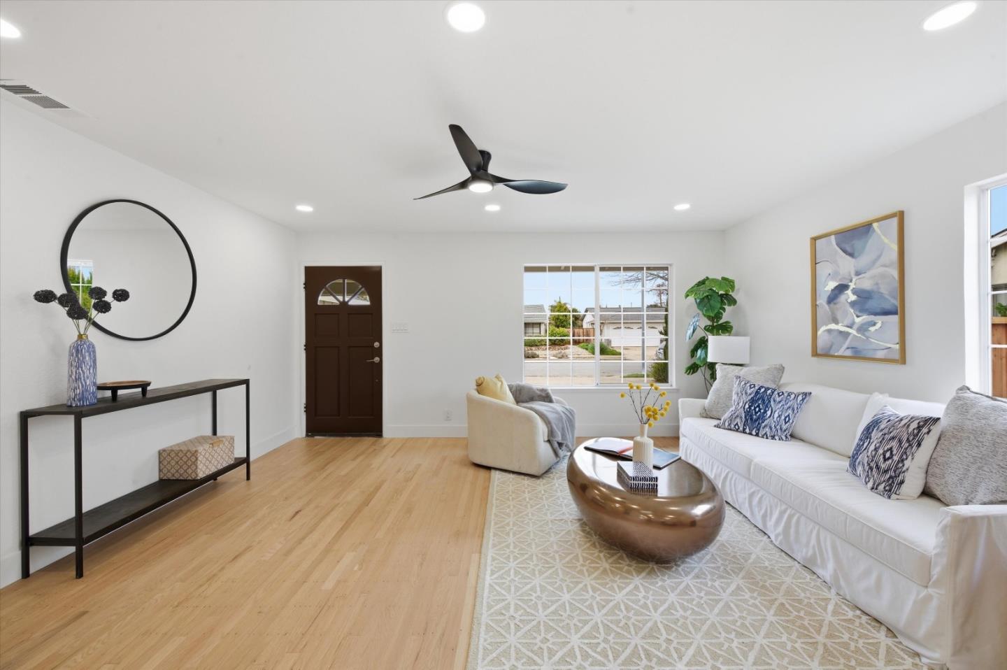 Detail Gallery Image 4 of 27 For 4560 Piper St, Fremont,  CA 94538 - 3 Beds | 2 Baths