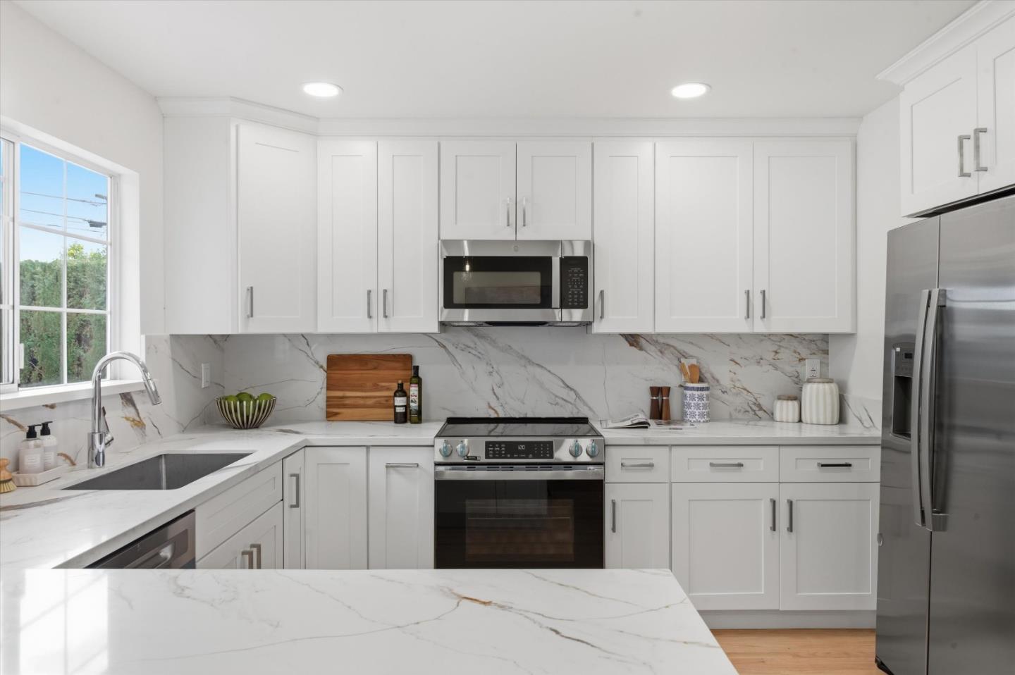 Detail Gallery Image 9 of 27 For 4560 Piper St, Fremont,  CA 94538 - 3 Beds | 2 Baths