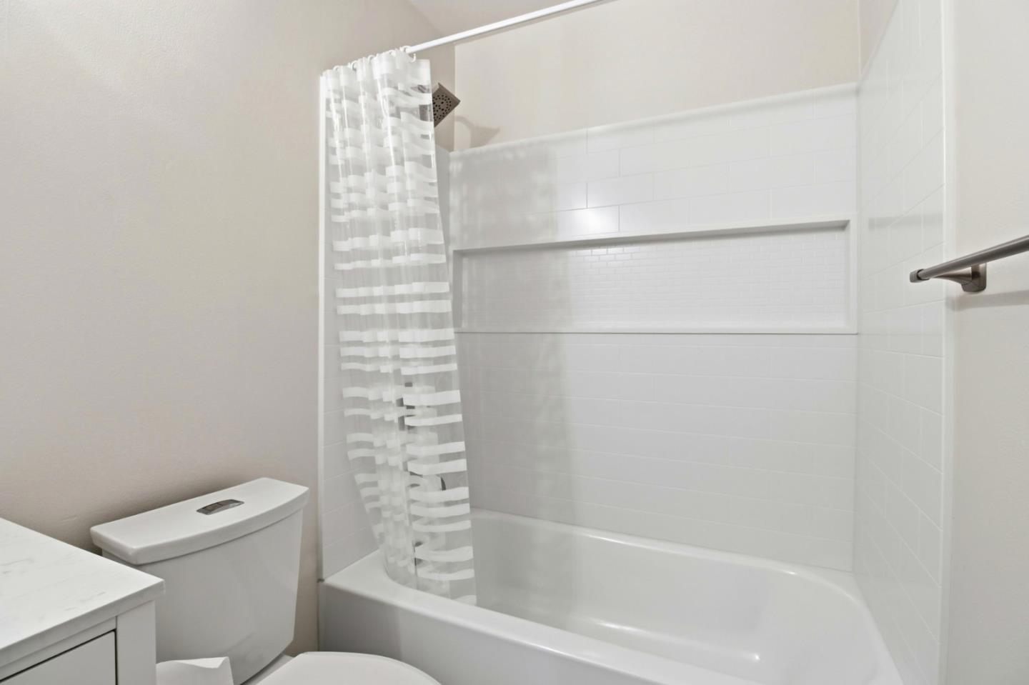 Detail Gallery Image 21 of 29 For 4067 Alvarado St, Pleasanton,  CA 94566 - 3 Beds | 2 Baths