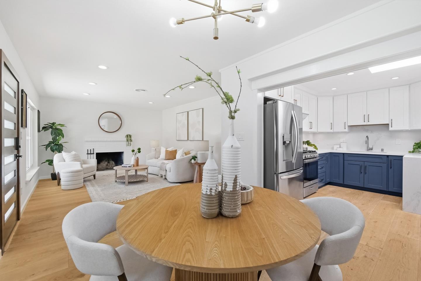 Detail Gallery Image 10 of 48 For 285 W Arbor Ave, Sunnyvale,  CA 94085 - 3 Beds | 2 Baths