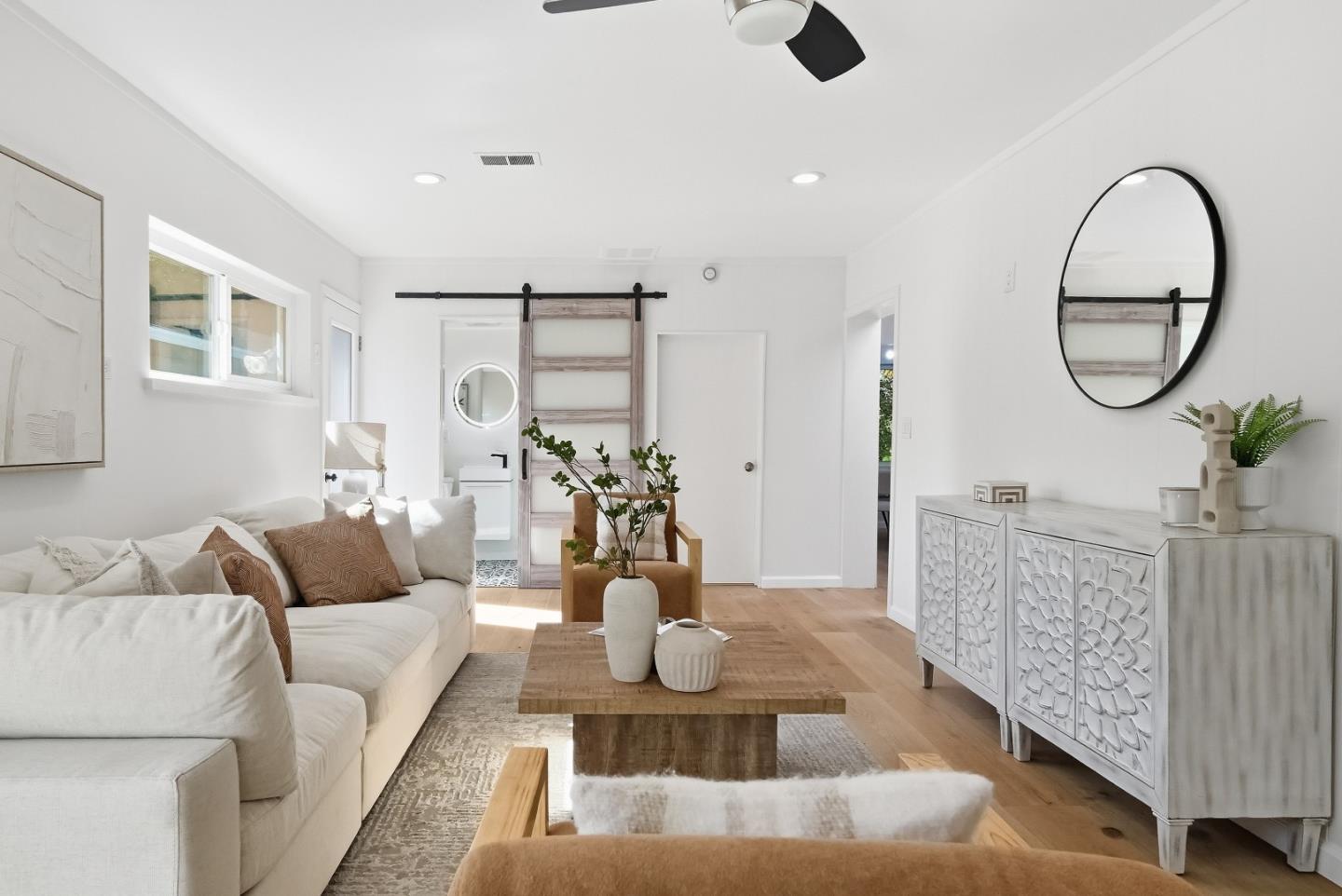 Detail Gallery Image 11 of 48 For 285 W Arbor Ave, Sunnyvale,  CA 94085 - 3 Beds | 2 Baths