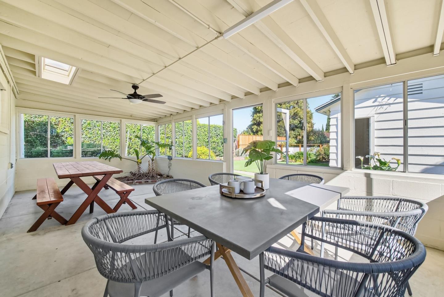 Detail Gallery Image 30 of 48 For 285 W Arbor Ave, Sunnyvale,  CA 94085 - 3 Beds | 2 Baths