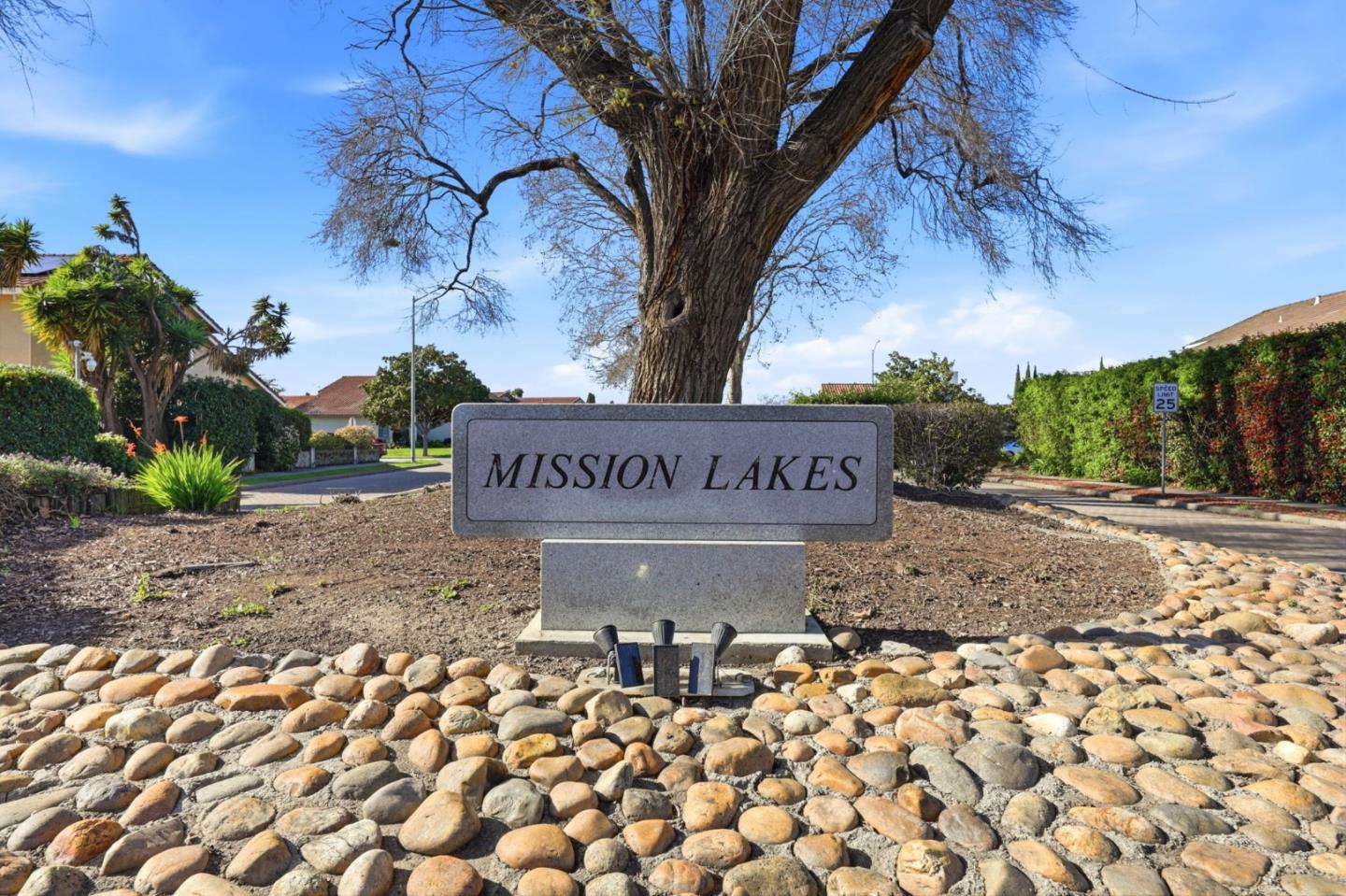 Detail Gallery Image 2 of 34 For 2896 Harrisburg Ave, Fremont,  CA 94536 - 4 Beds | 3 Baths