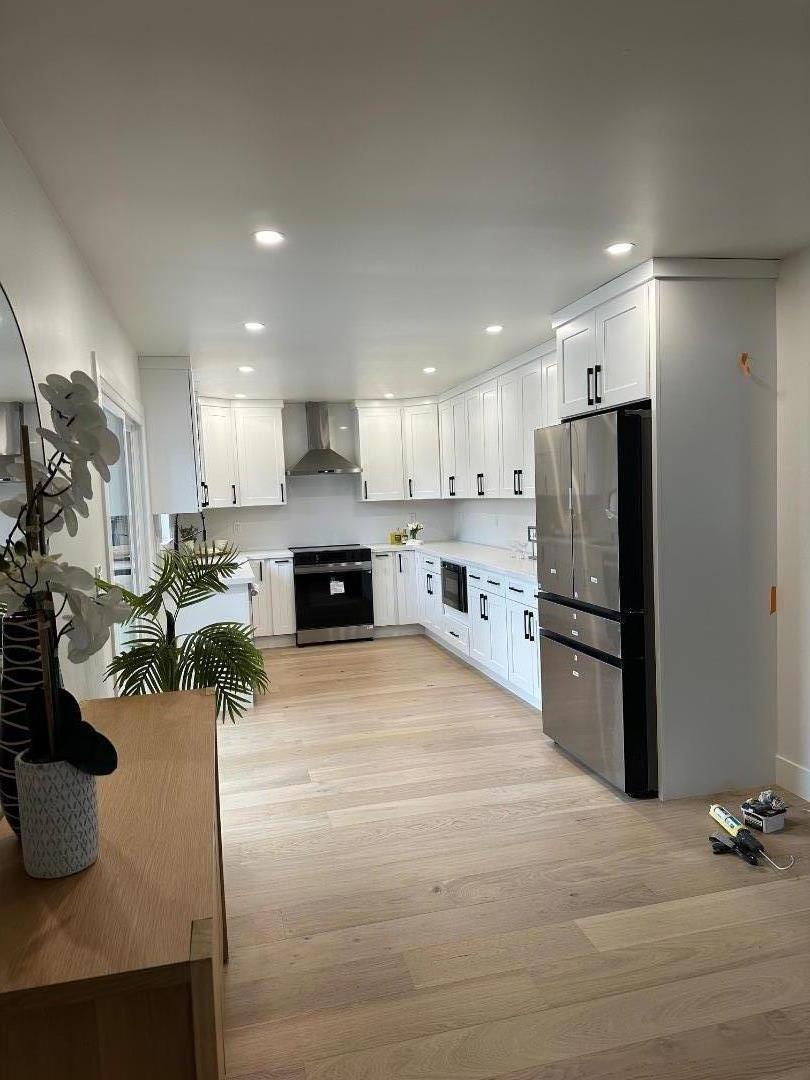 Detail Gallery Image 2 of 45 For 15480 Willow Dr, San Jose,  CA 95124 - 5 Beds | 4 Baths