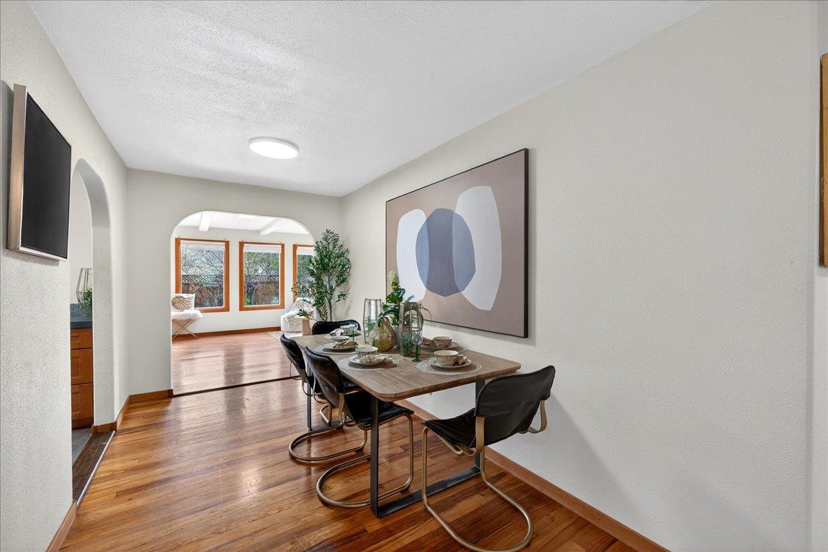 Detail Gallery Image 13 of 65 For 550 Halsey Ave, San Jose,  CA 95128 - 3 Beds | 2 Baths