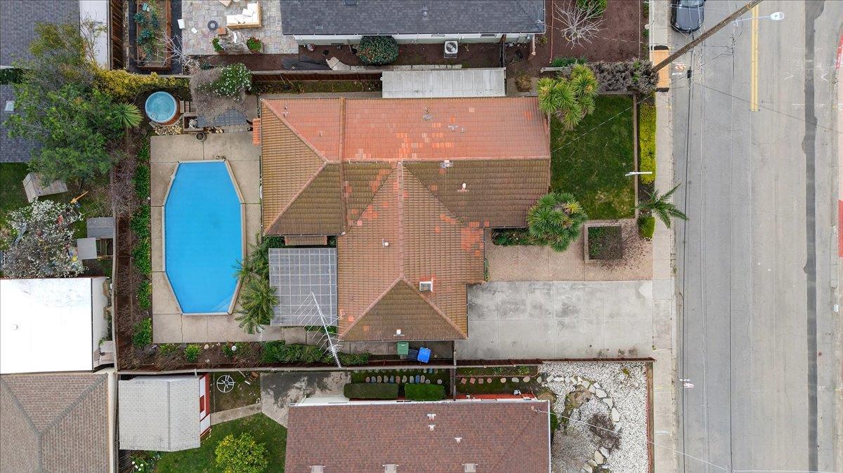 Detail Gallery Image 59 of 65 For 550 Halsey Ave, San Jose,  CA 95128 - 3 Beds | 2 Baths