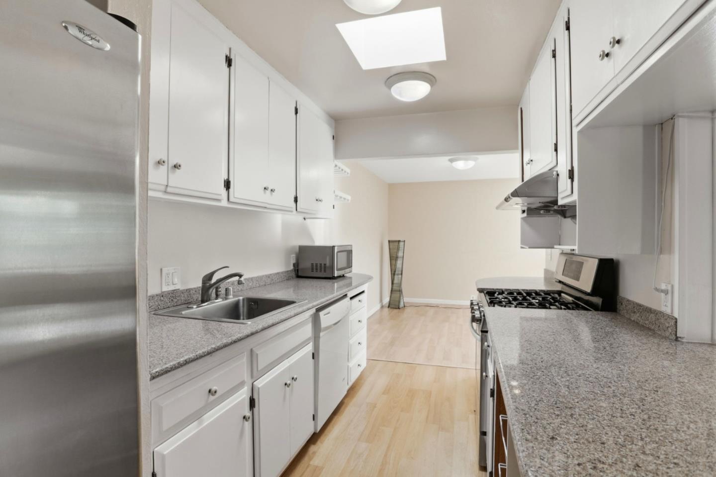 Detail Gallery Image 9 of 20 For 1855 Forest Ct, Milpitas,  CA 95035 - 3 Beds | 2 Baths