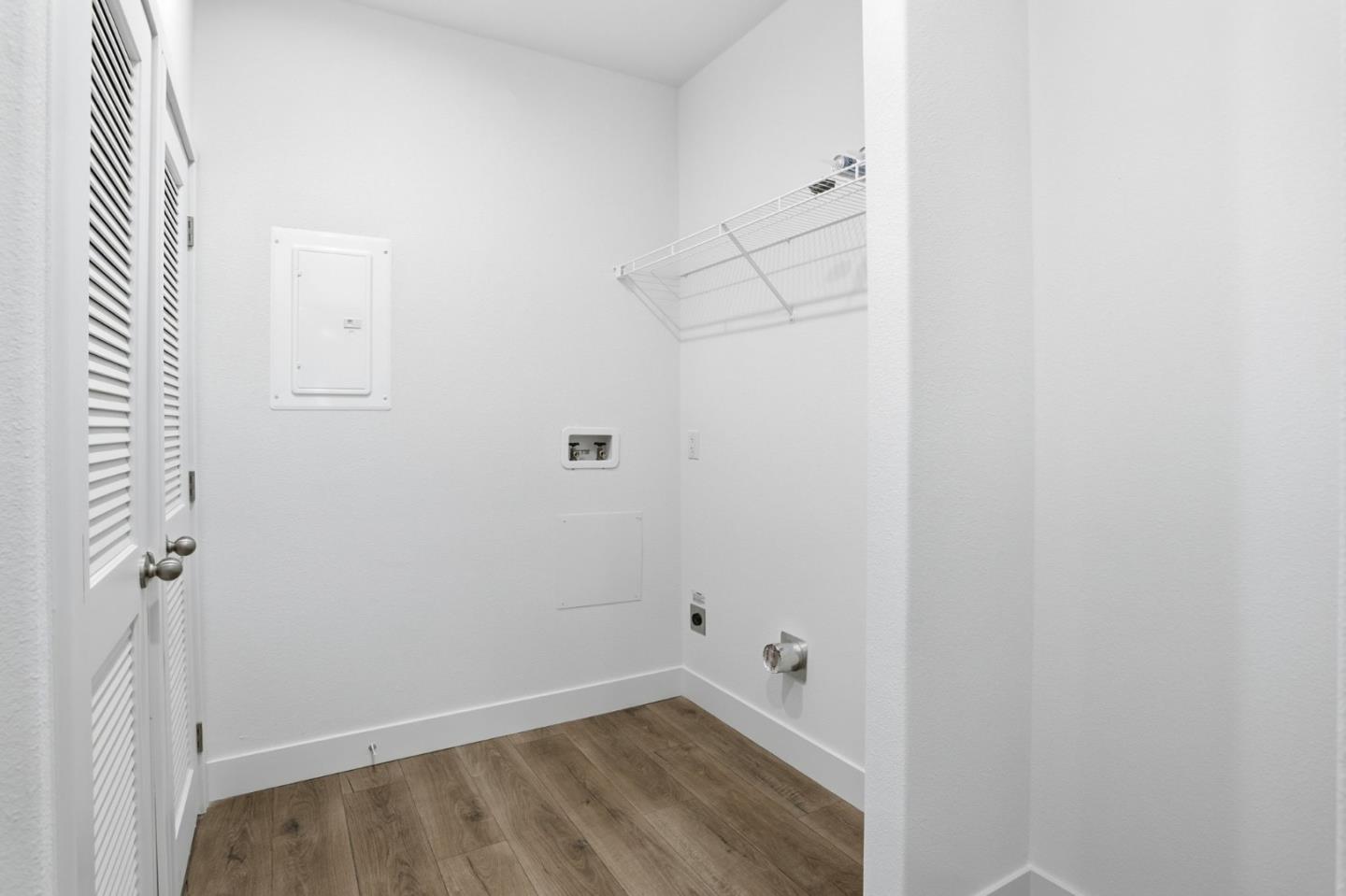 Detail Gallery Image 25 of 31 For 498 Summerland Dr #498,  San Jose,  CA 95134 - 3 Beds | 2 Baths