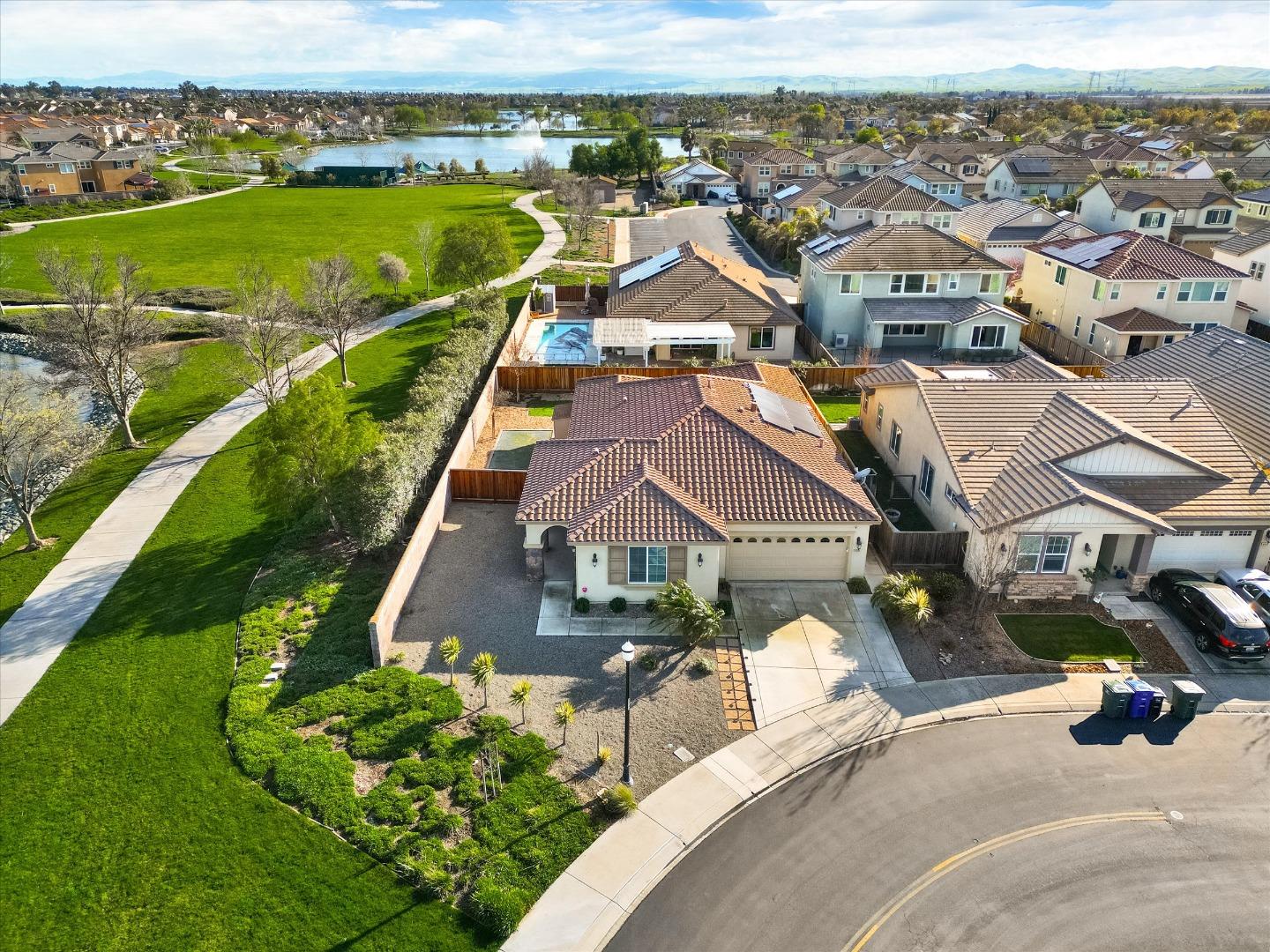 Front Image Thumbnail for ML82036325