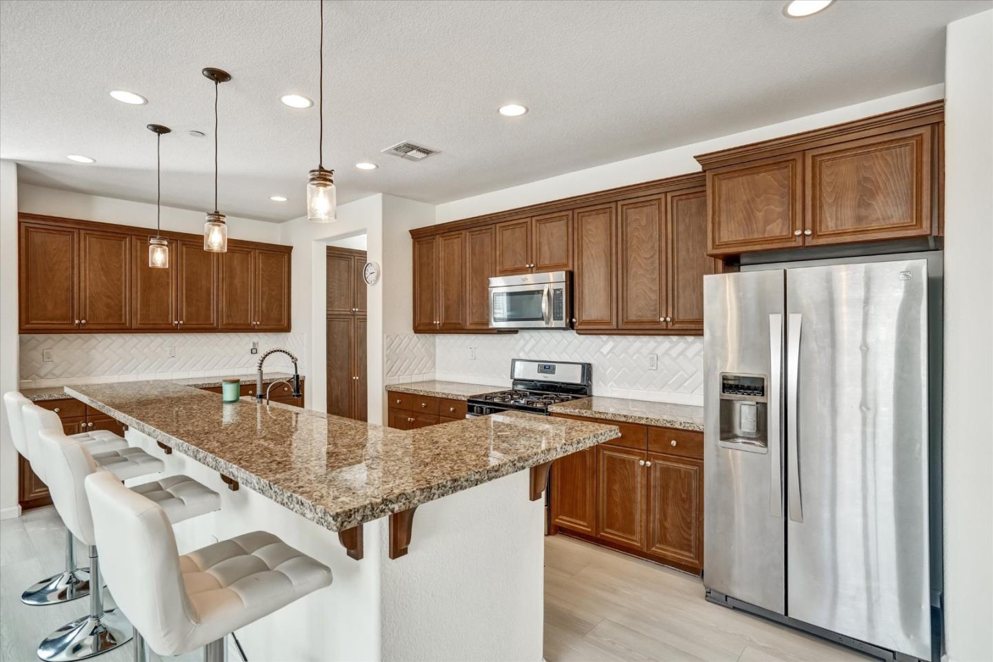 Detail Gallery Image 7 of 35 For 8301 Brookhaven Cir, Discovery Bay,  CA 94505 - 3 Beds | 2 Baths