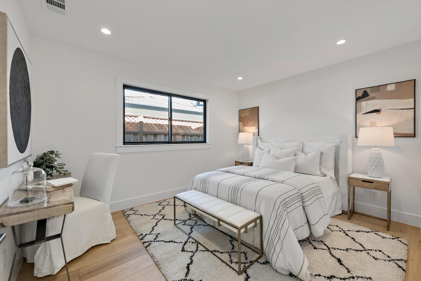 Detail Gallery Image 15 of 33 For 2090 Potomac Way, San Mateo,  CA 94403 - 3 Beds | 2 Baths