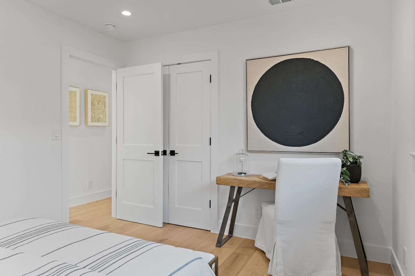 Detail Gallery Image 16 of 33 For 2090 Potomac Way, San Mateo,  CA 94403 - 3 Beds | 2 Baths