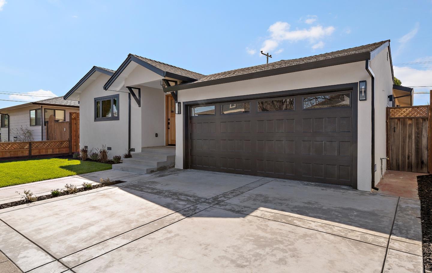 Detail Gallery Image 2 of 33 For 2090 Potomac Way, San Mateo,  CA 94403 - 3 Beds | 2 Baths