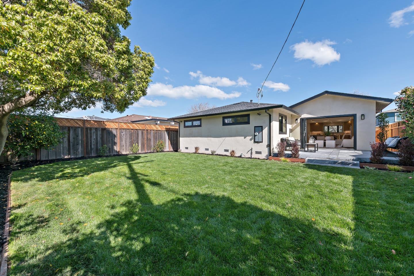 Detail Gallery Image 25 of 33 For 2090 Potomac Way, San Mateo,  CA 94403 - 3 Beds | 2 Baths