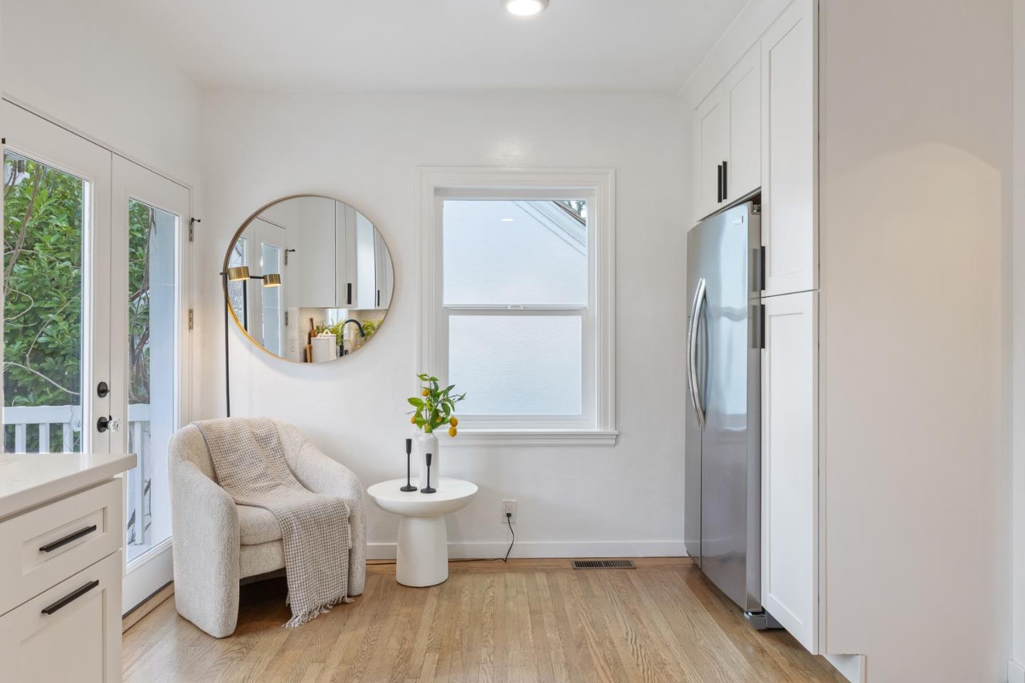 Detail Gallery Image 12 of 27 For 1555 Alma St, Palo Alto,  CA 94301 - 3 Beds | 2 Baths