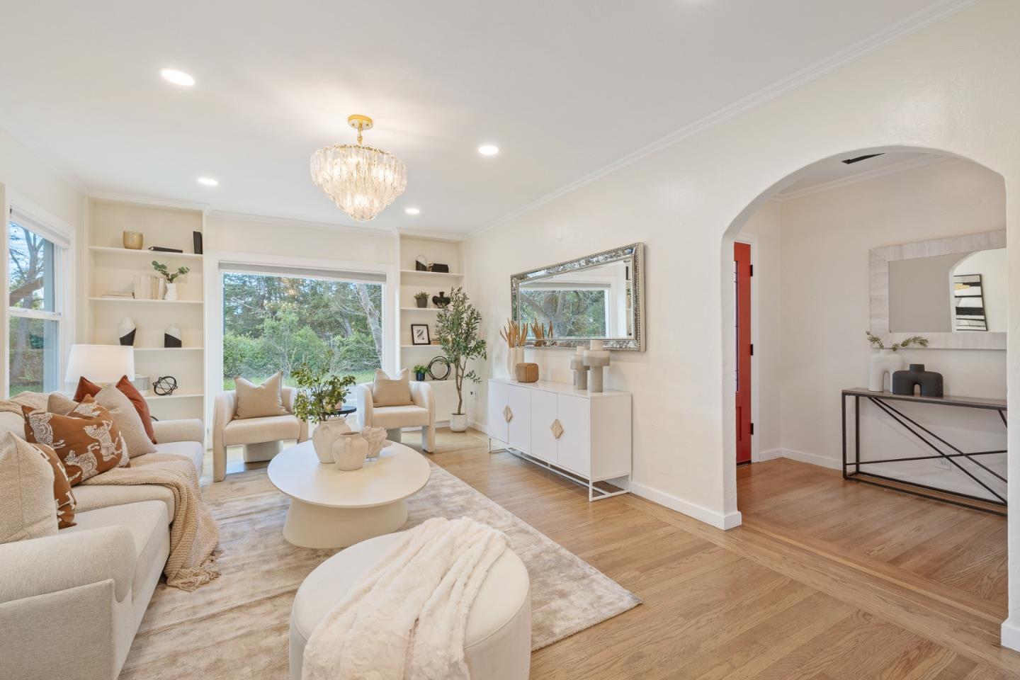 Detail Gallery Image 4 of 27 For 1555 Alma St, Palo Alto,  CA 94301 - 3 Beds | 2 Baths