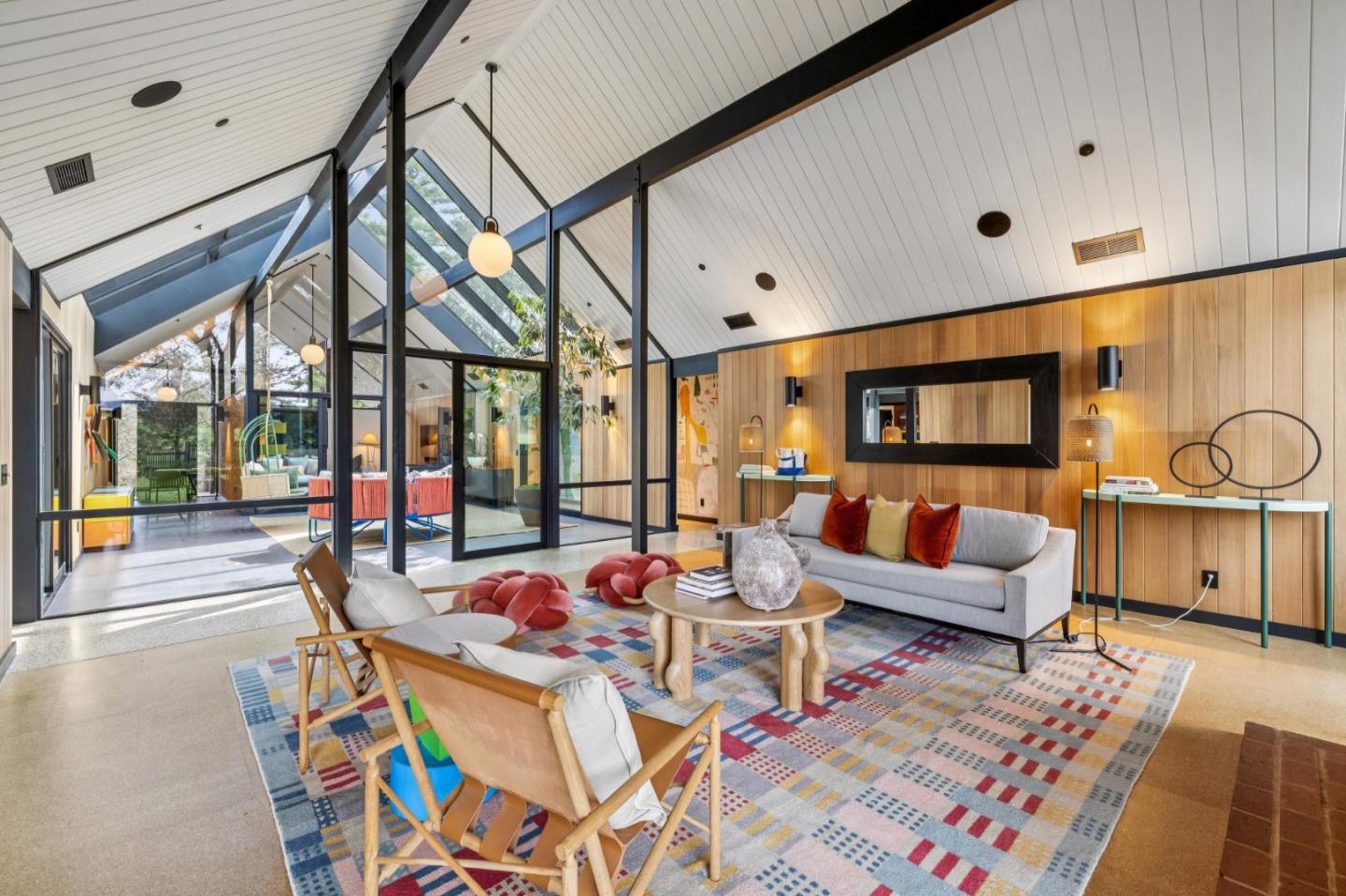 Detail Gallery Image 14 of 71 For 3136 Alexis Dr, Palo Alto,  CA 94304 - 5 Beds | 4 Baths