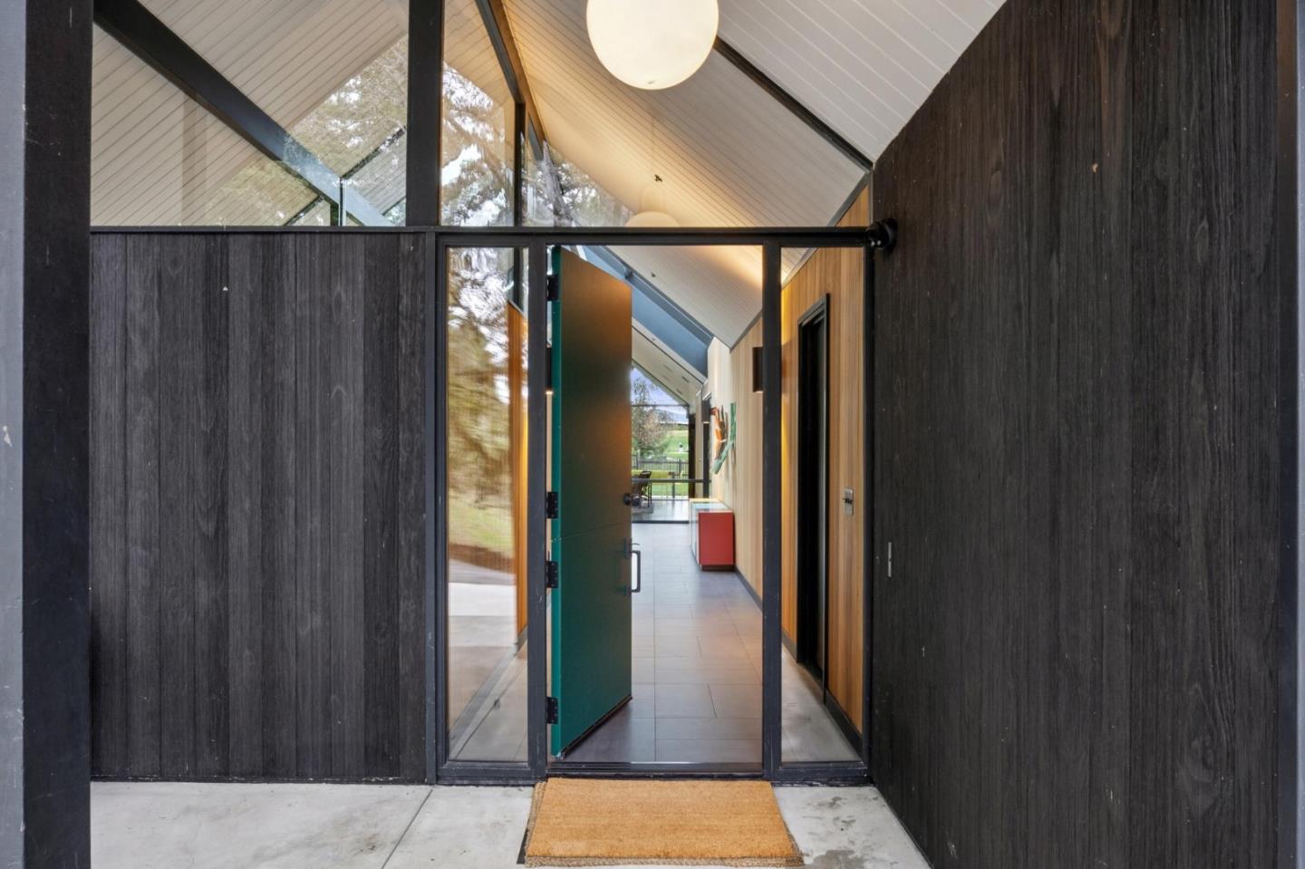 Detail Gallery Image 4 of 71 For 3136 Alexis Dr, Palo Alto,  CA 94304 - 5 Beds | 4 Baths