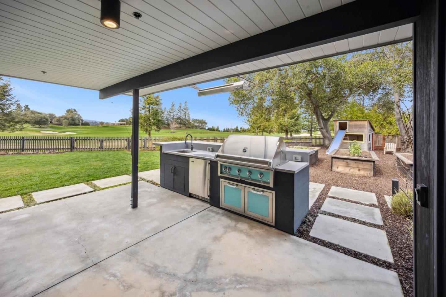 Detail Gallery Image 57 of 71 For 3136 Alexis Dr, Palo Alto,  CA 94304 - 5 Beds | 4 Baths