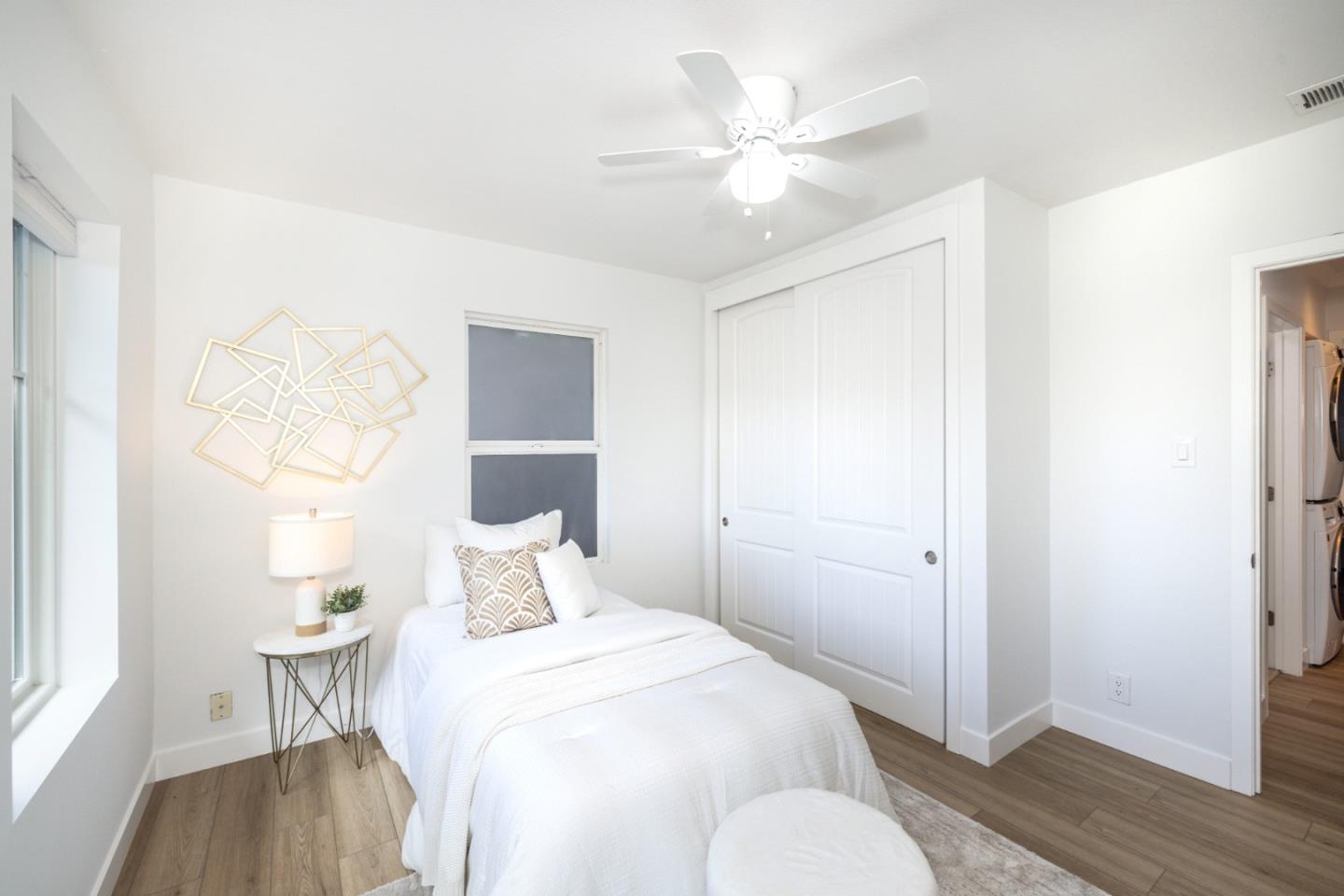 Detail Gallery Image 16 of 43 For 1111 Alma St, Palo Alto,  CA 94301 - 3 Beds | 2 Baths