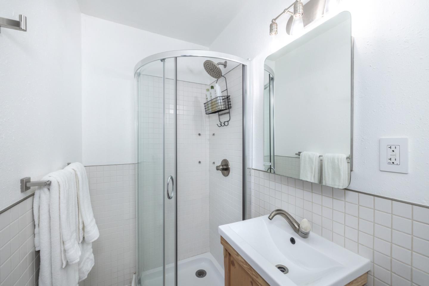 Detail Gallery Image 33 of 43 For 1111 Alma St, Palo Alto,  CA 94301 - 3 Beds | 2 Baths