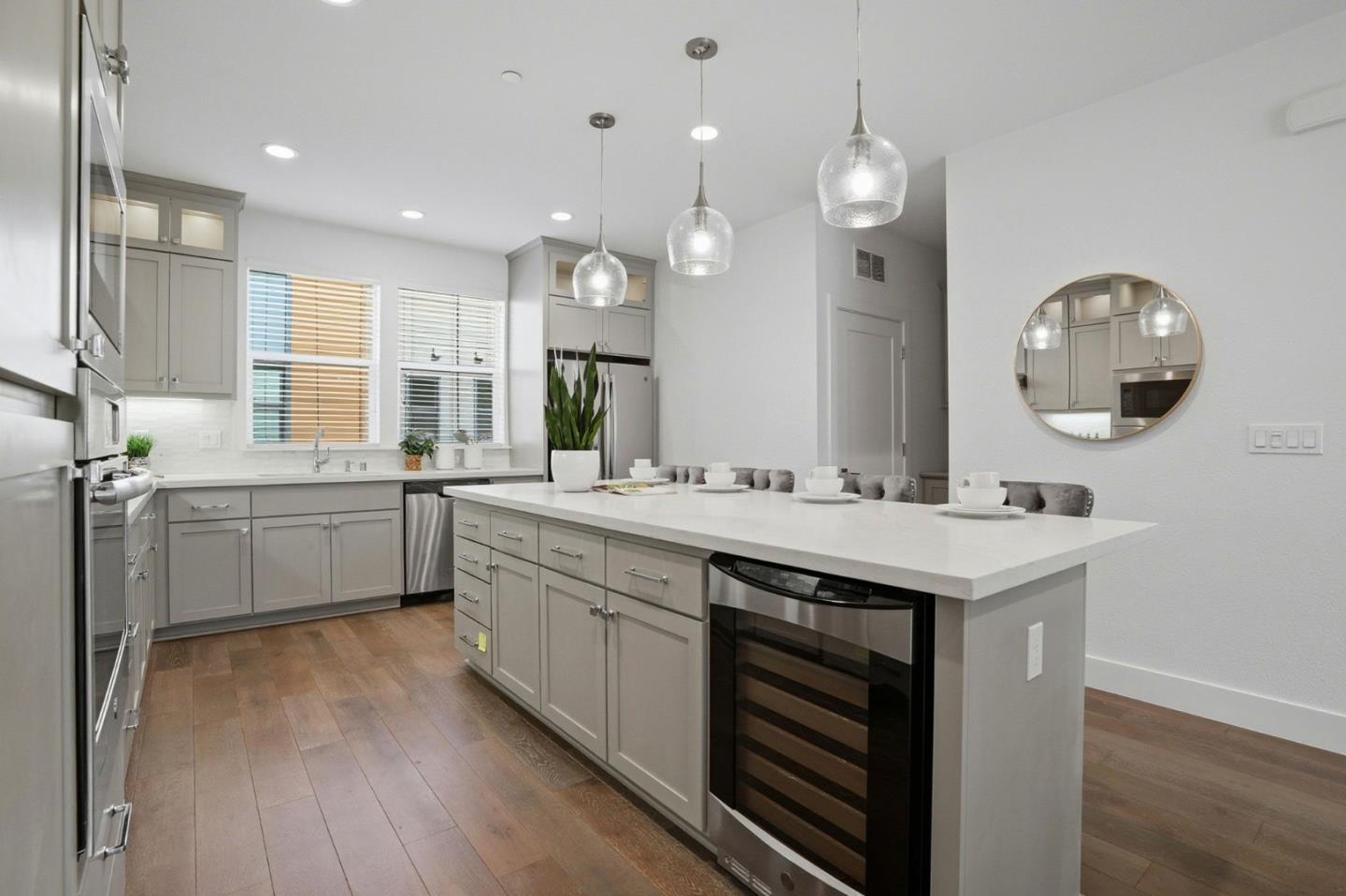 Photo #5: ML82036333 Listing: Photo #5