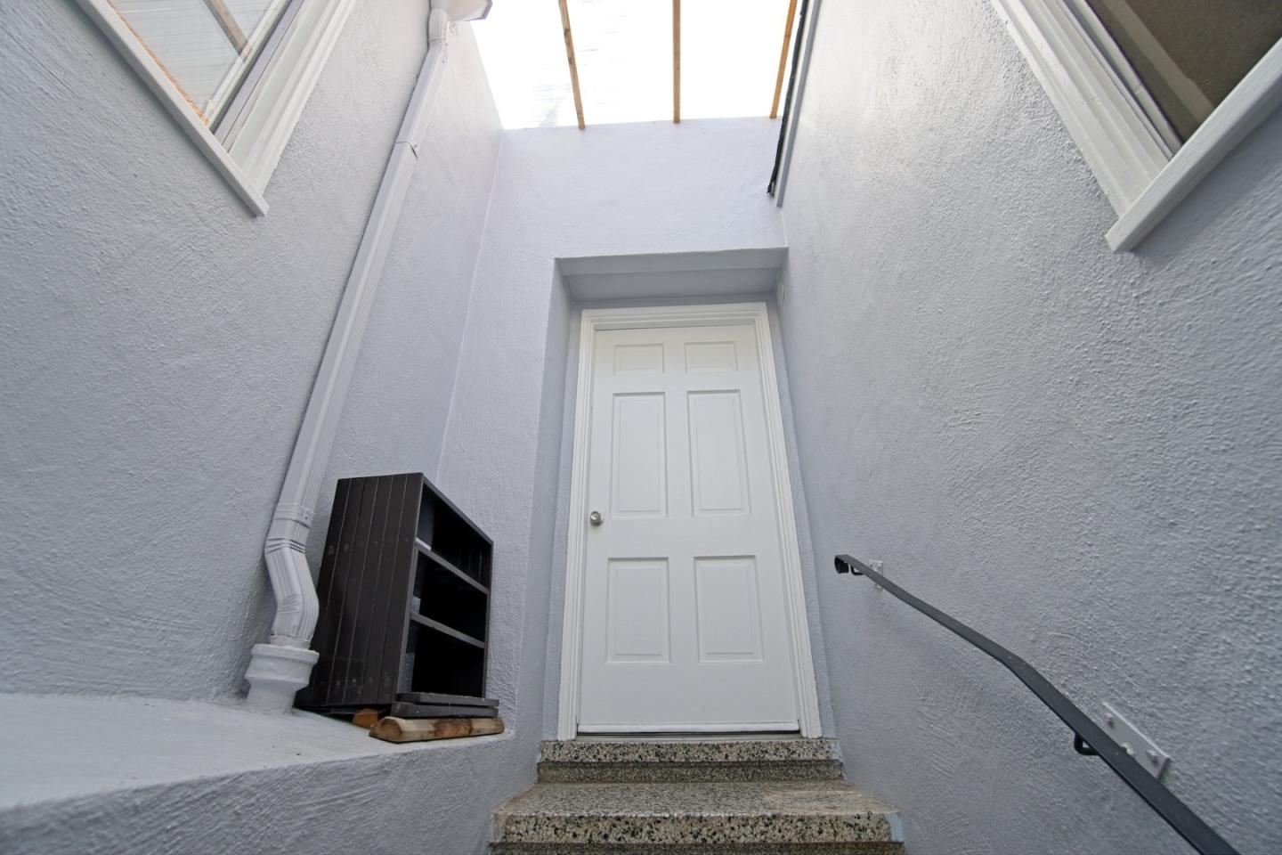 Detail Gallery Image 23 of 34 For 88 Lobos St, San Francisco,  CA 94112 - 3 Beds | 1 Baths