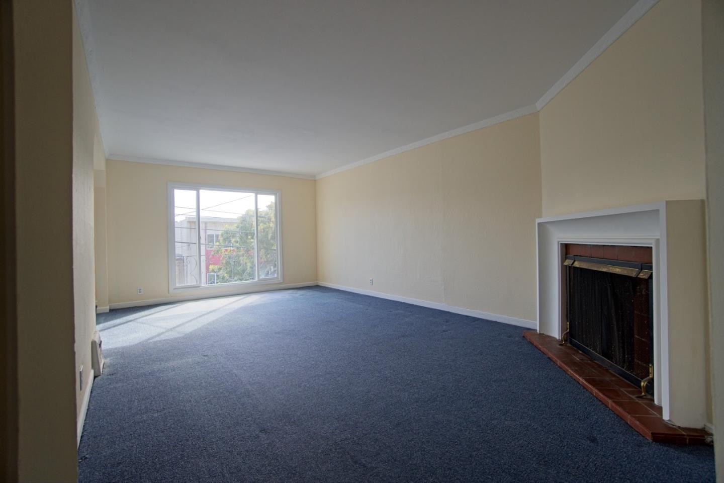 Detail Gallery Image 3 of 34 For 88 Lobos St, San Francisco,  CA 94112 - 3 Beds | 1 Baths