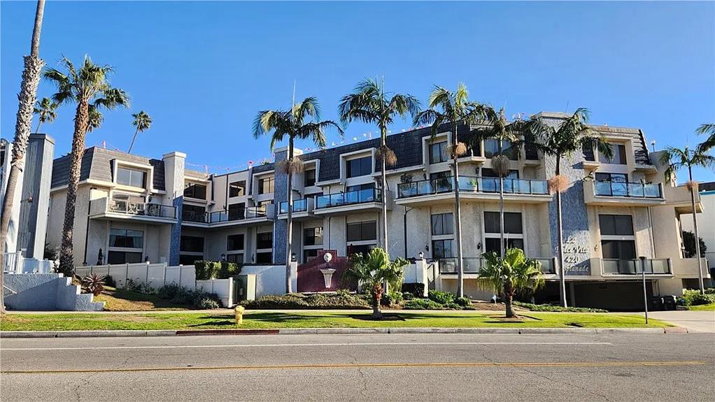 Detail Gallery Image 29 of 29 For 420 Esplanade #4,  Redondo Beach,  CA 90277 - 2 Beds | 2 Baths