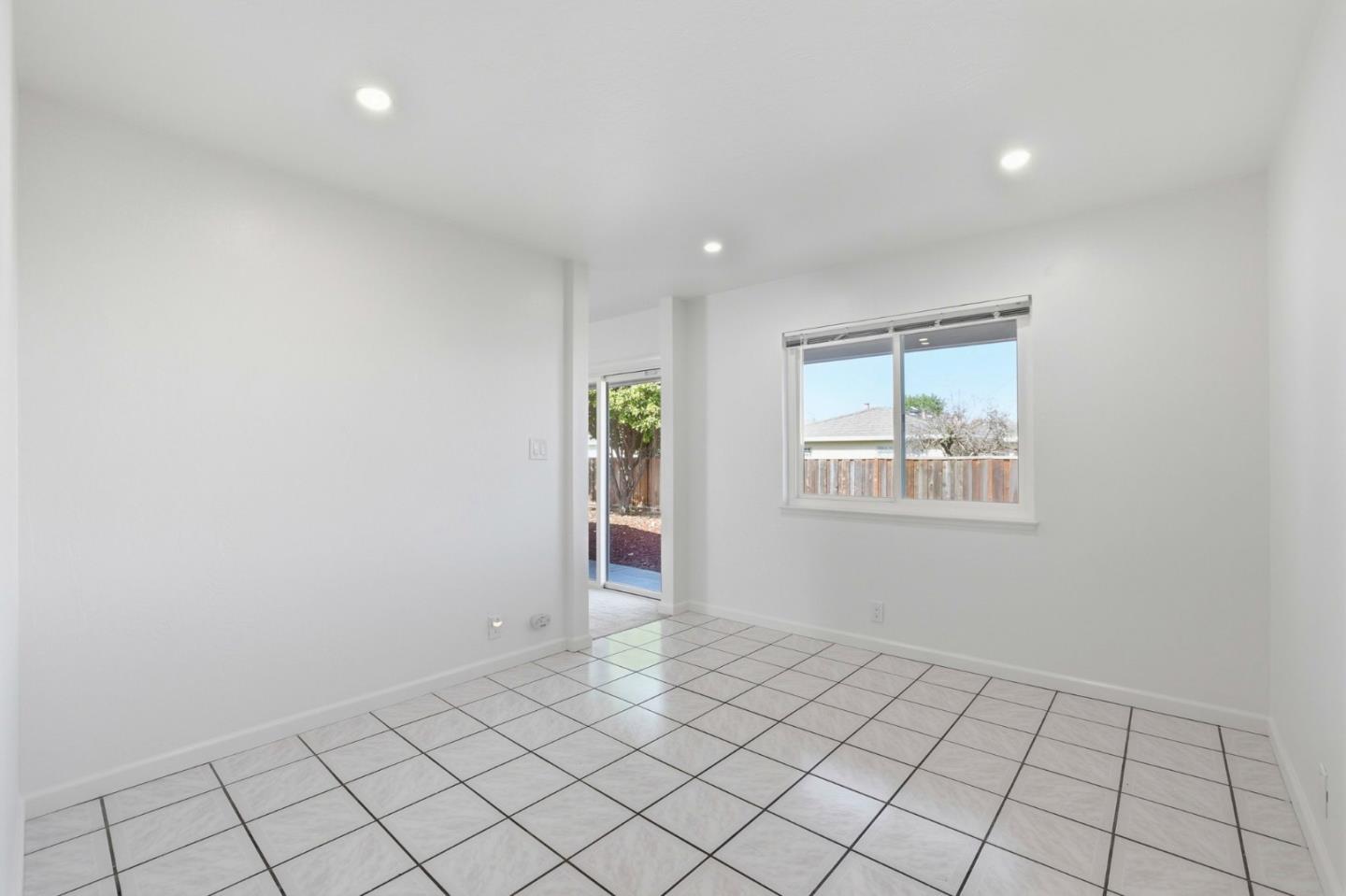 Detail Gallery Image 32 of 47 For 1861 Nelson Dr, Santa Clara,  CA 95054 - 4 Beds | 2 Baths