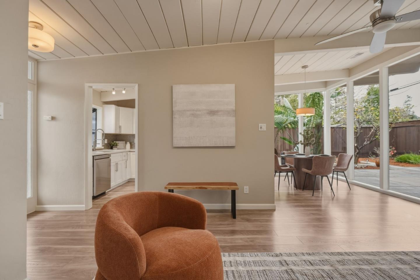 Detail Gallery Image 10 of 45 For 1135 Cedarwood Way, Redwood City,  CA 94061 - 3 Beds | 2 Baths