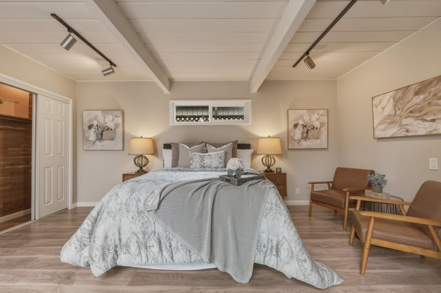 Detail Gallery Image 20 of 45 For 1135 Cedarwood Way, Redwood City,  CA 94061 - 3 Beds | 2 Baths