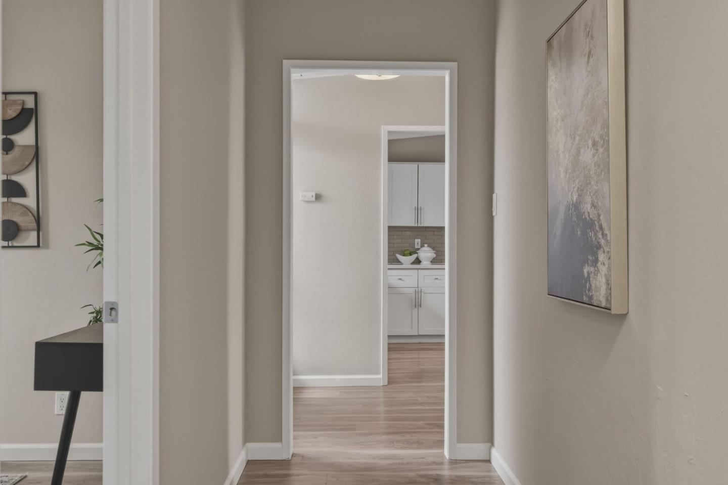 Detail Gallery Image 29 of 45 For 1135 Cedarwood Way, Redwood City,  CA 94061 - 3 Beds | 2 Baths