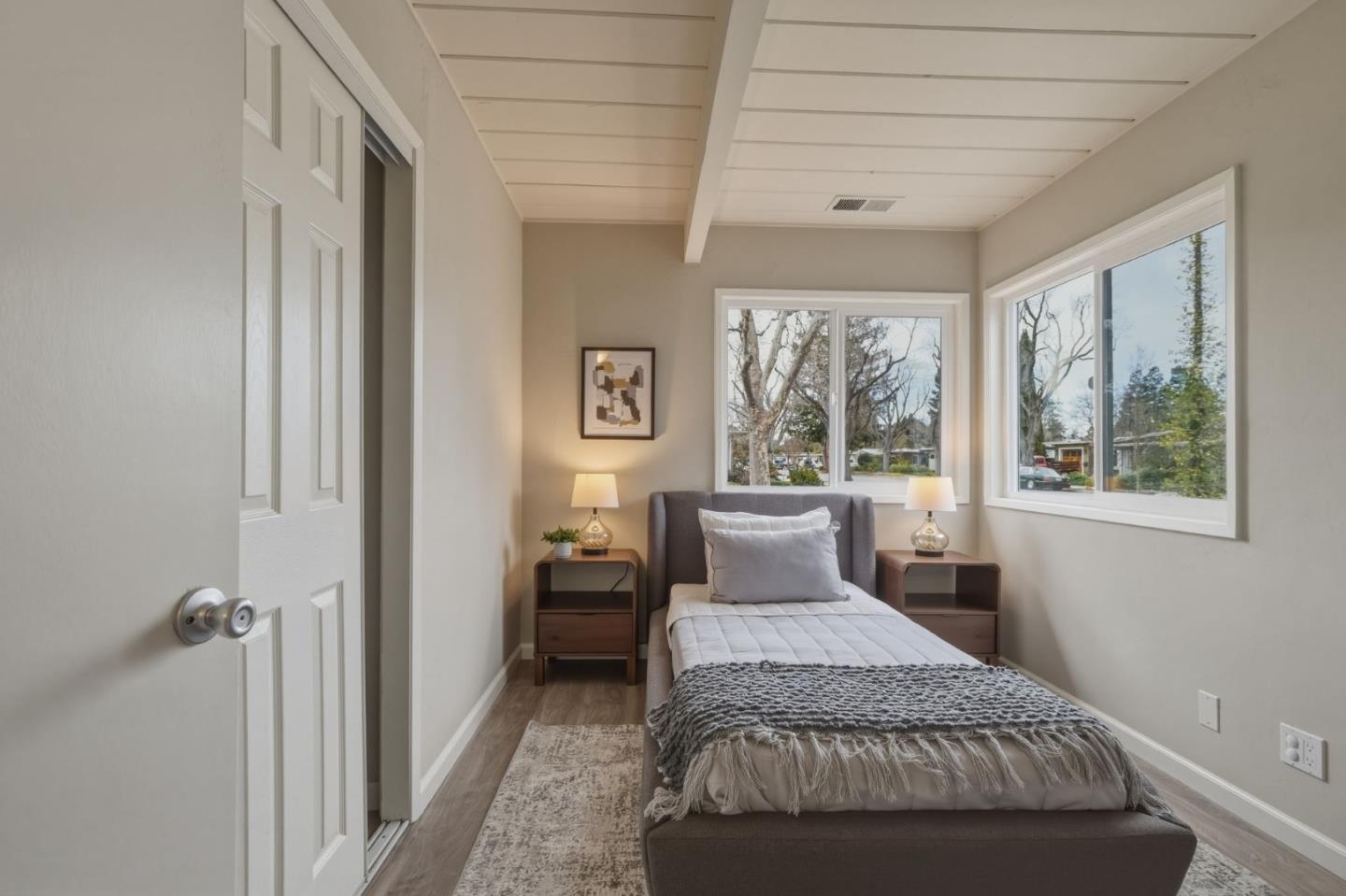 Detail Gallery Image 30 of 45 For 1135 Cedarwood Way, Redwood City,  CA 94061 - 3 Beds | 2 Baths