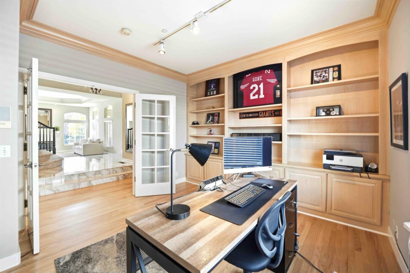 Detail Gallery Image 20 of 66 For 832 English Walnut Way, Morgan Hill,  CA 95037 - 5 Beds | 3 Baths