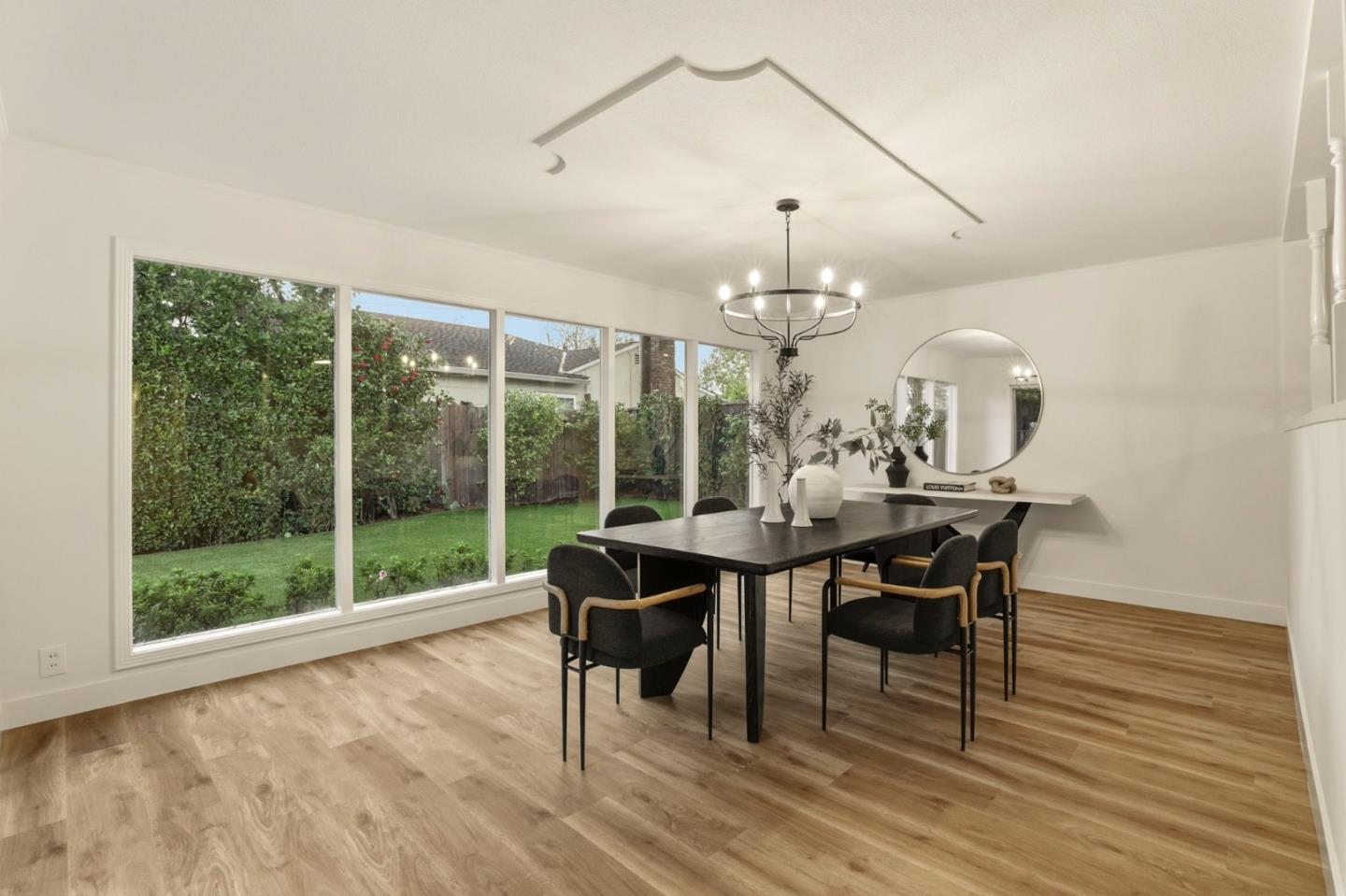 Detail Gallery Image 16 of 36 For 2847 Carolina Ave, Redwood City,  CA 94061 - 5 Beds | 3 Baths