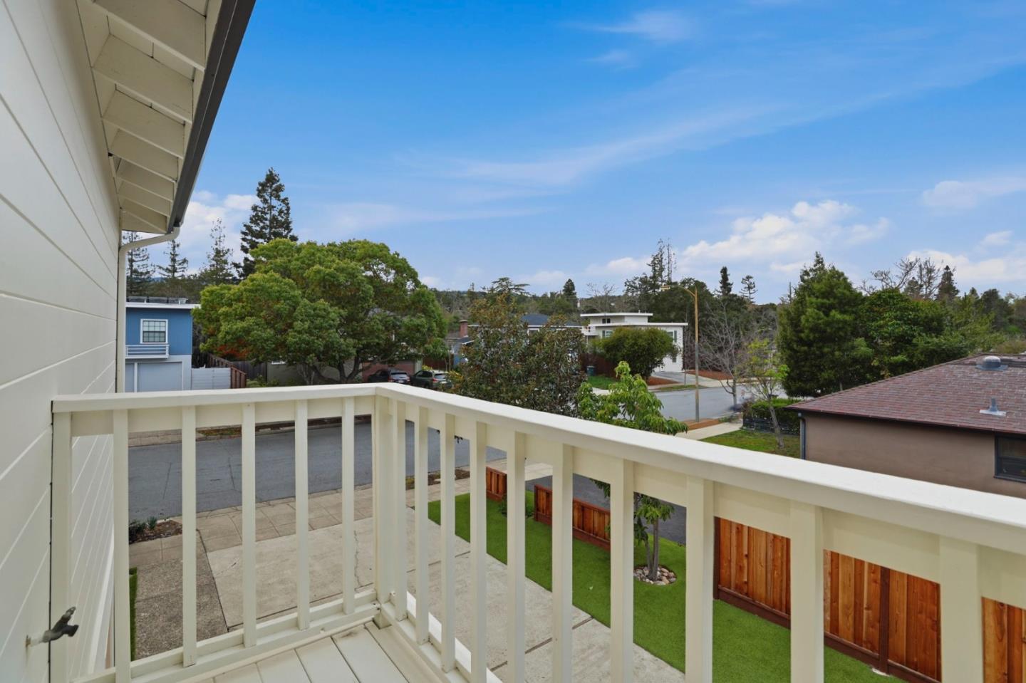 Detail Gallery Image 26 of 36 For 2847 Carolina Ave, Redwood City,  CA 94061 - 5 Beds | 3 Baths