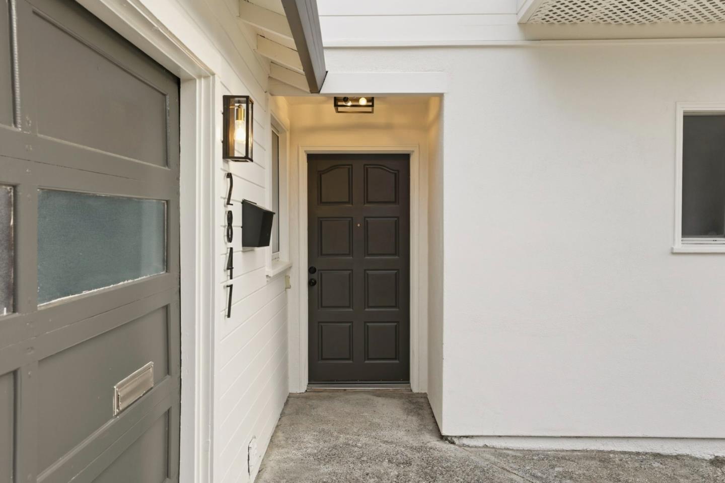 Detail Gallery Image 4 of 36 For 2847 Carolina Ave, Redwood City,  CA 94061 - 5 Beds | 3 Baths