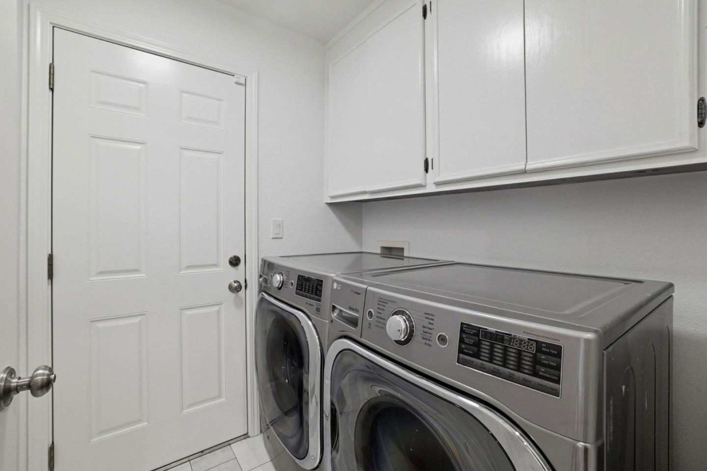 Detail Gallery Image 30 of 40 For 12619 Saratoga Ave, Saratoga,  CA 95070 - 4 Beds | 3 Baths