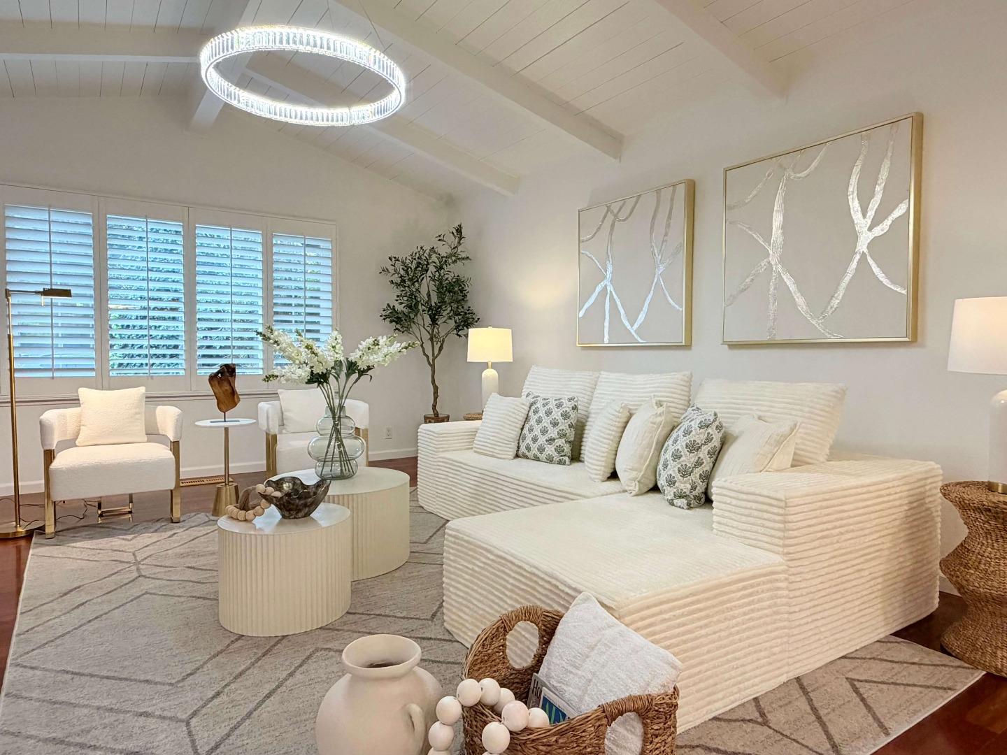 Detail Gallery Image 7 of 40 For 12619 Saratoga Ave, Saratoga,  CA 95070 - 4 Beds | 3 Baths