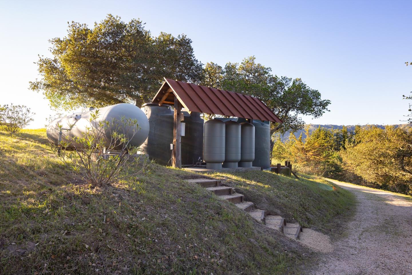 Detail Gallery Image 35 of 41 For 28000 Underwood Rd, Corral De Tierra,  CA 93908 - 3 Beds | 2 Baths