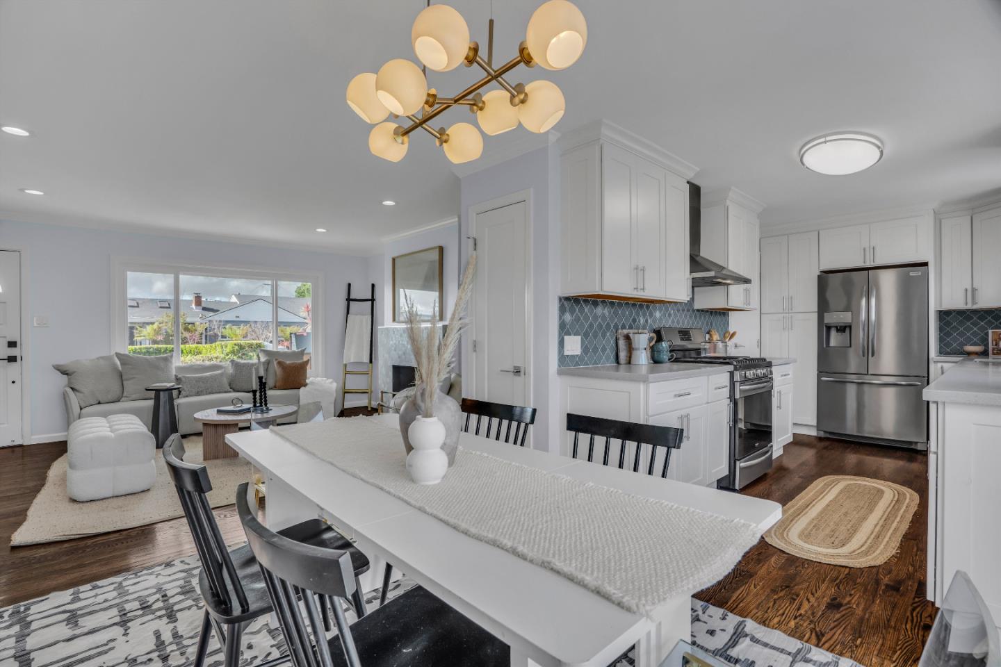 Detail Gallery Image 15 of 34 For 2081 Shoreview Ave, San Mateo,  CA 94401 - 2 Beds | 1 Baths