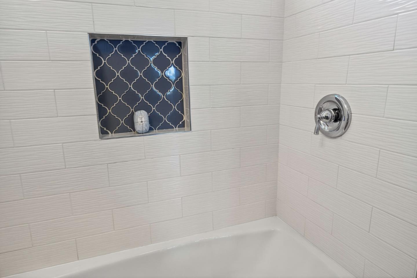 Detail Gallery Image 24 of 34 For 2081 Shoreview Ave, San Mateo,  CA 94401 - 2 Beds | 1 Baths